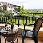 Nessebar Pablo アパート